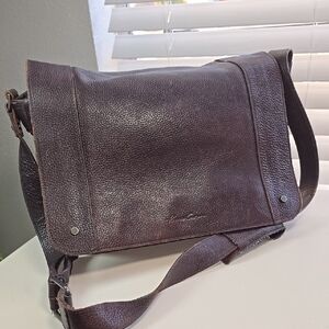 Kenneth Cole Brown Leather Messenger Bag
